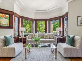 1222 Versailles Ave, Alameda CA 94501