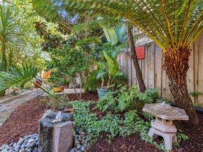 1222 Versailles Ave, Alameda CA 94501