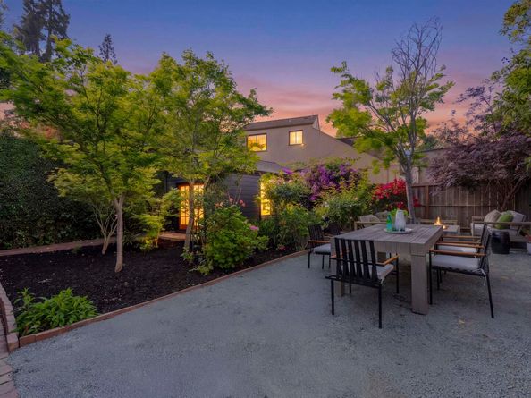 2451 Ashby Ave, Berkeley CA 94705