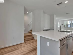 2817 Poipu Common, Livermore CA 94550