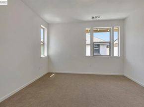 2817 Poipu Common, Livermore CA 94550
