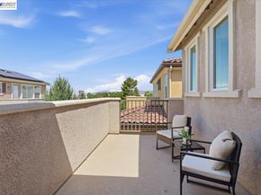 370 Misty Cir, Livermore CA 94550