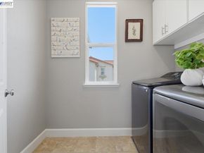 370 Misty Cir, Livermore CA 94550