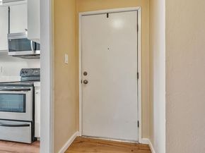 121 Buckingham Dr 25, Santa Clara CA 95051
