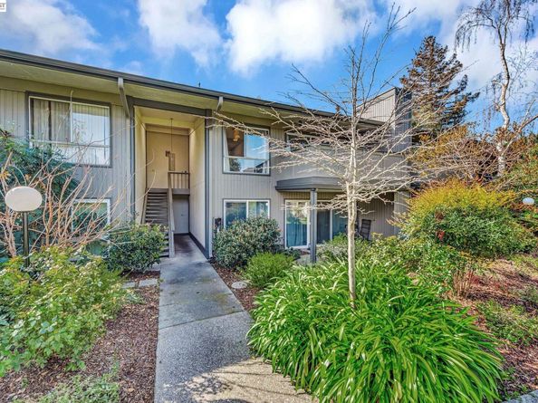 121 Buckingham Dr 25, Santa Clara CA 95051