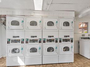 121 Buckingham Dr 25, Santa Clara CA 95051
