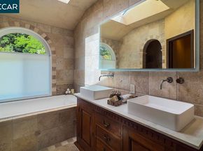 800 Hamilton Dr, Pleasant Hill CA 94523