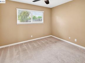 1939 De Vaca Way, Livermore CA 94550