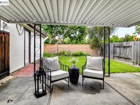 1939 De Vaca Way, Livermore CA 94550