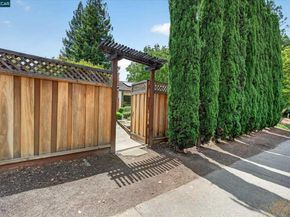 10 Edie Ct, Pleasant Hill CA 94523