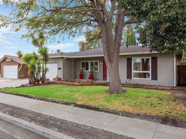 8526 Briarwood Ln, Dublin CA 94568