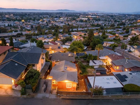 16805 President Dr, Castro Valley CA 94578