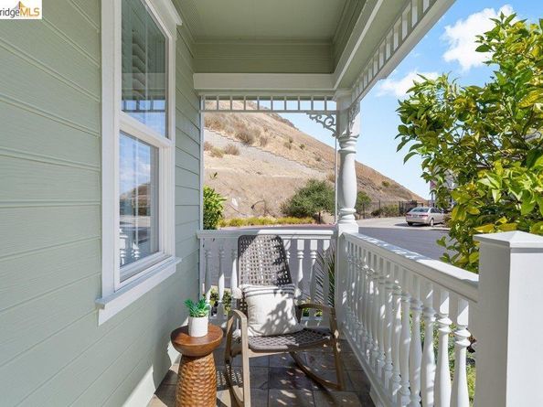 207 Flagship Court, Richmond CA 94801