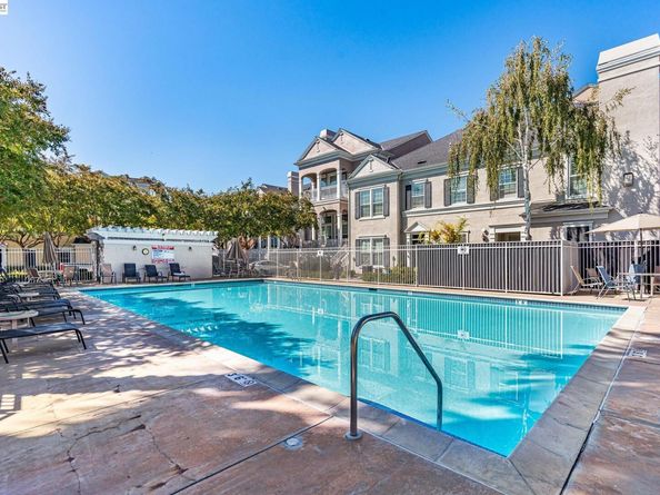 3613 Whitworth Dr, Dublin CA 94568