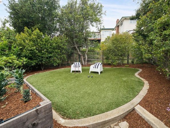 267 Cambridge Ave, Kensington CA 94708