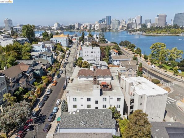 459 Stow Ave, Oakland CA 94606