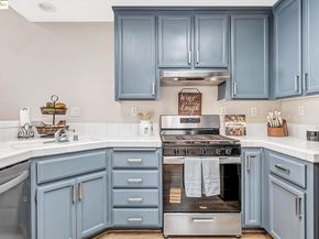2605 Beach Head Ct, Richmond CA 94804