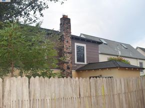 975 Pearl St, Alameda CA 94501