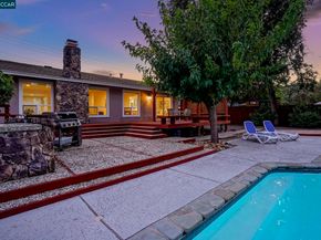 323 Laurel Dr, Danville CA 94526