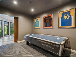 42 Tappan Ln, Orinda CA 94563