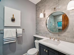 42 Tappan Ln, Orinda CA 94563