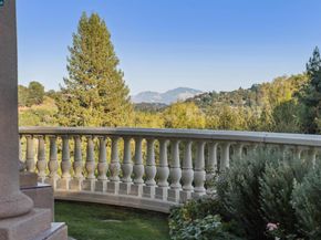 42 Tappan Ln, Orinda CA 94563
