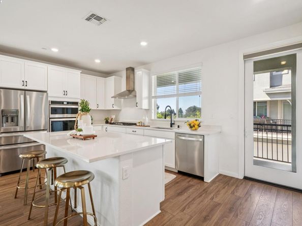 24170 Amaranth Loop, Hayward CA 94541