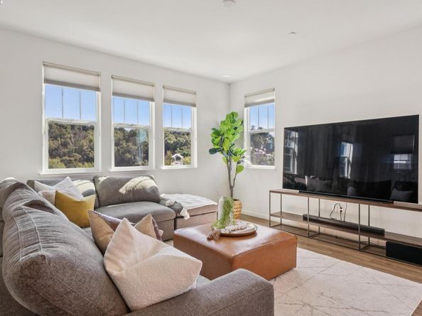 24170 Amaranth Loop, Hayward CA 94541