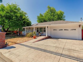 1555 Ayers Rd