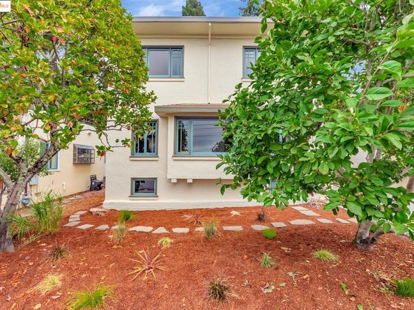971 Santa Barbara Rd, Berkeley CA 94707