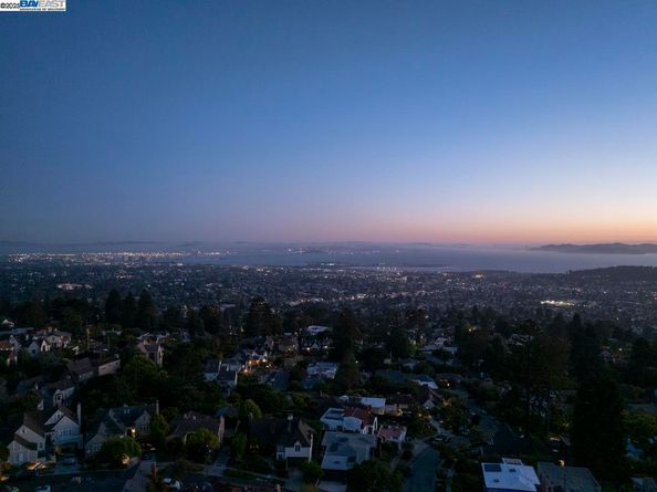 479 Kentucky Ave, Berkeley CA 94707