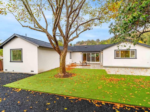 3161 Plymouth Rd, Lafayette CA 94549