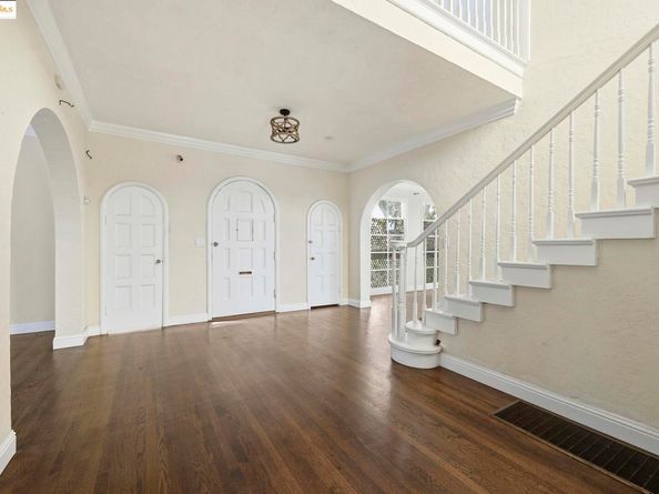 5449 Barrett Ave, El Cerrito CA 94530