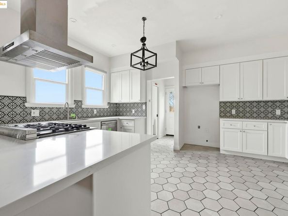 5449 Barrett Ave, El Cerrito CA 94530