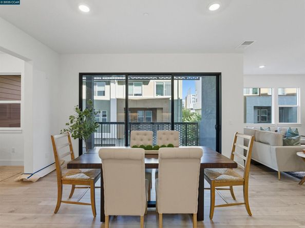 44862 S Grimmer Blvd 301, Fremont CA 94538