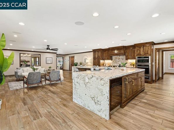 221 El Sobrante Dr, Danville CA 94526