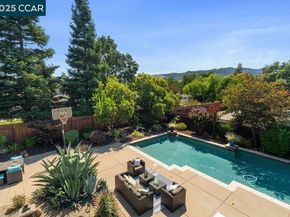 221 El Sobrante Dr, Danville CA 94526
