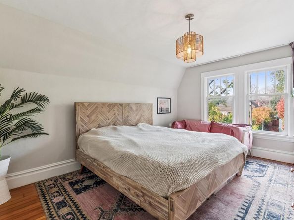 1254 Broadway, Alameda CA 94501