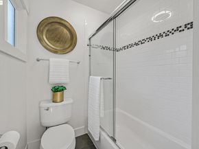 1146 Masonic Ave, Albany CA 94706
