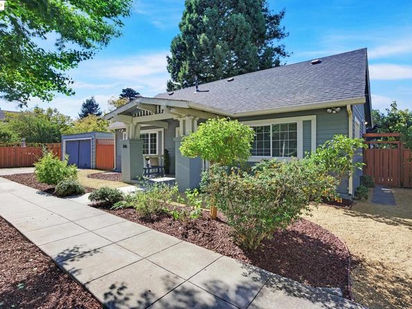 1146 Masonic Ave, Albany CA 94706