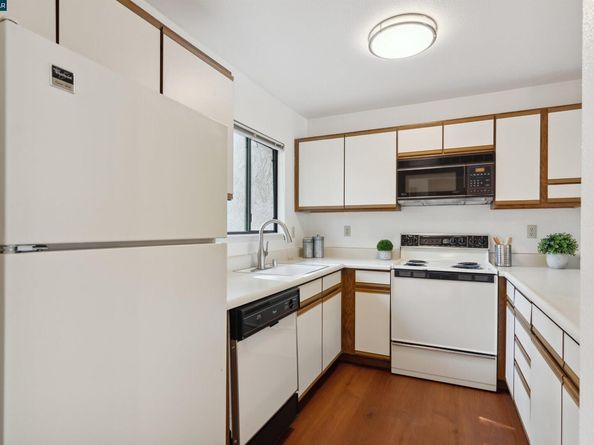 1731 S Villa Way, Walnut Creek CA 94595