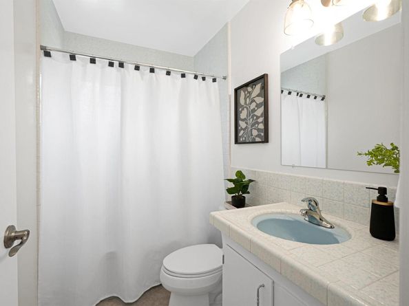 19638 Barclay Rd, Castro Valley CA 94546