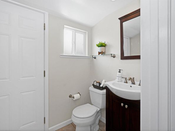 19638 Barclay Rd, Castro Valley CA 94546