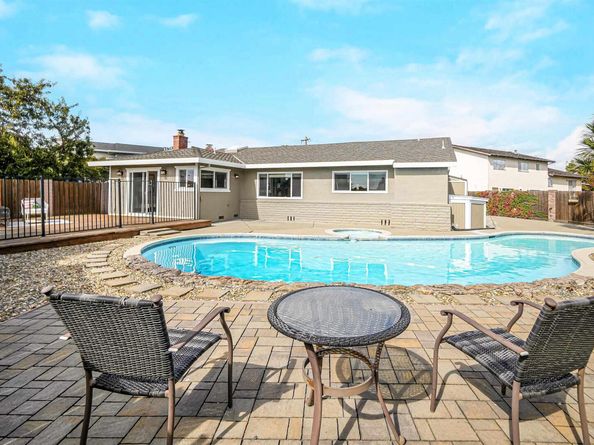 19638 Barclay Rd, Castro Valley CA 94546