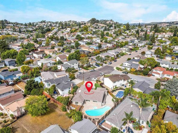 19638 Barclay Rd, Castro Valley CA 94546