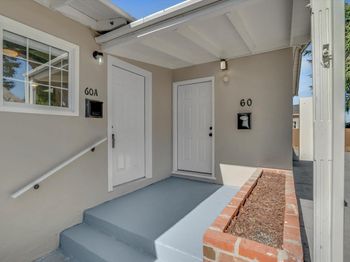 60 Railroad Ave