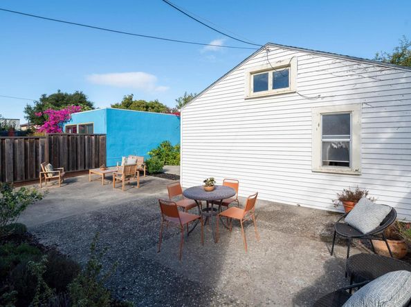 1013 Stannage Ave, Albany CA 94706