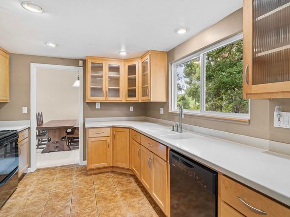 1890 Morello Ave, Pleasant Hill CA 94523