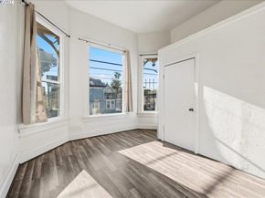 856 21St St, Oakland CA 94607