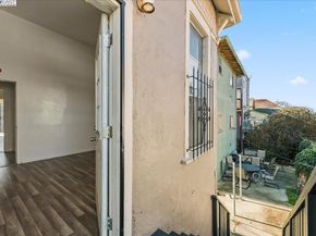 856 21St St, Oakland CA 94607